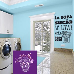 La ropa sucia se lava en casa