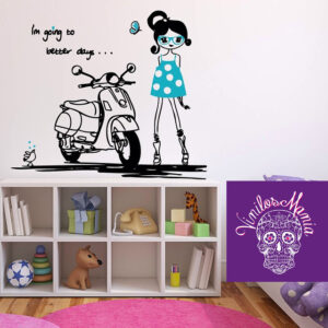 Moto y mujer