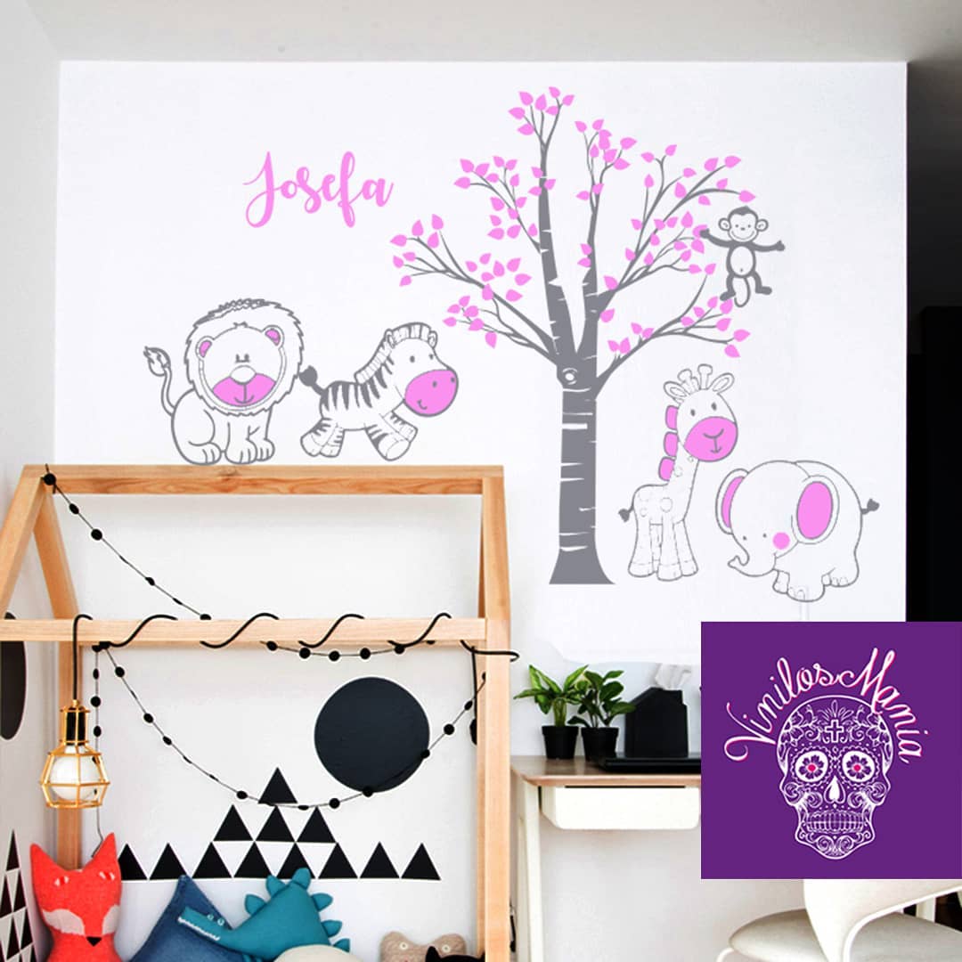 Árbol con animales