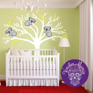 Árbol con koalas